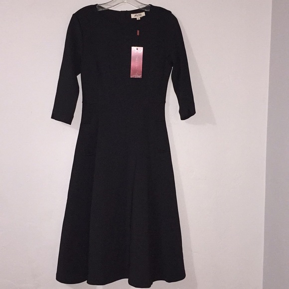 Metisu Dresses & Skirts - Black dress